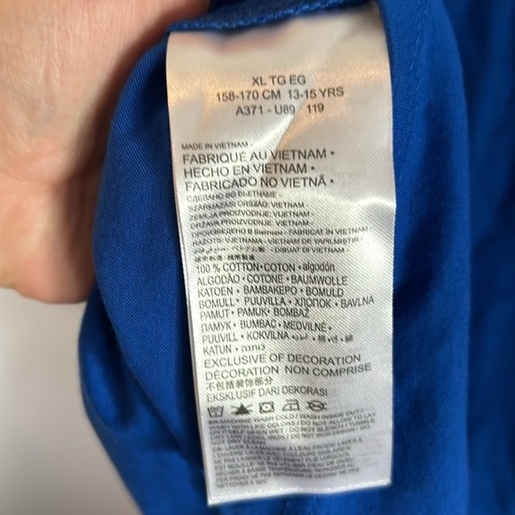 NWT Levis x Super Mario t-shirt size XL for teen boys - Picture 7 of 7